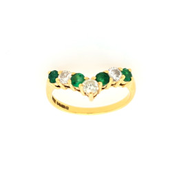 Pre owned 18ct Emerald and Diamond Wishbone Ring ZV49